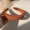 Deerskin velvet hair band, retro Hong Kong-style plush hair band, colorful retro headband, women's Hong Kong-style hair accessory, ins niche hair clip Application Scenario